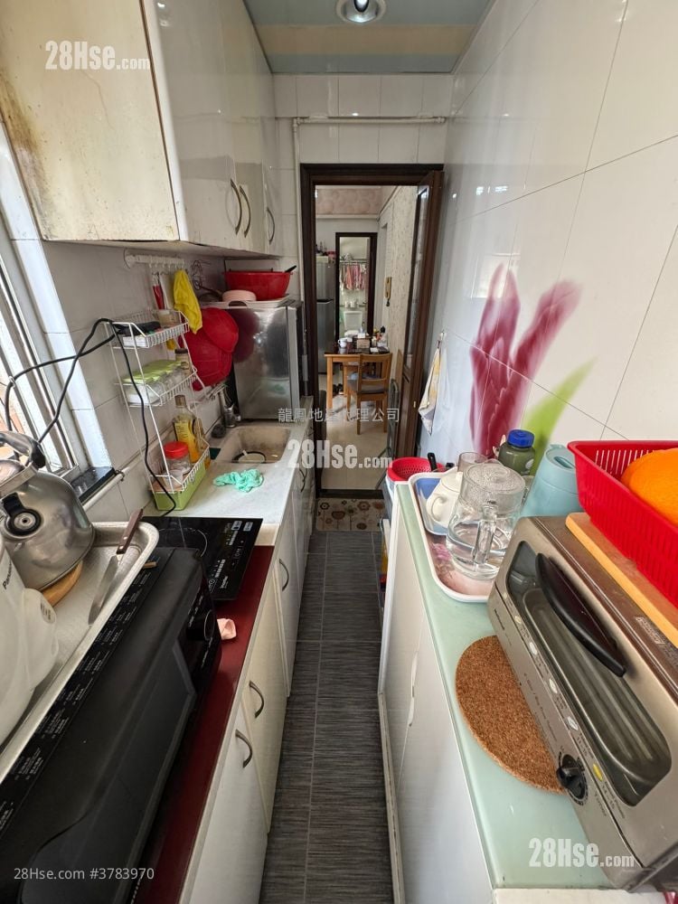 富昌大厦 售盘 2 房 , 1 浴室 360 平方尺