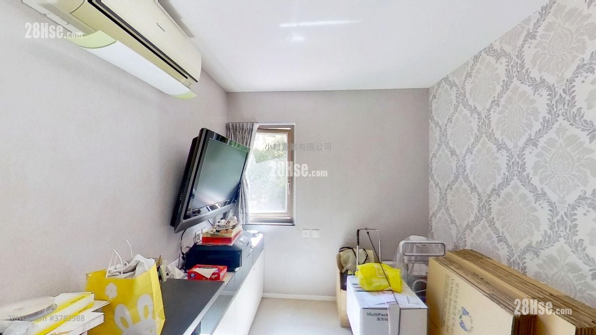 Fairyland Garden Rental 3 Bedrooms , 2 Bathrooms 1,122 ft²