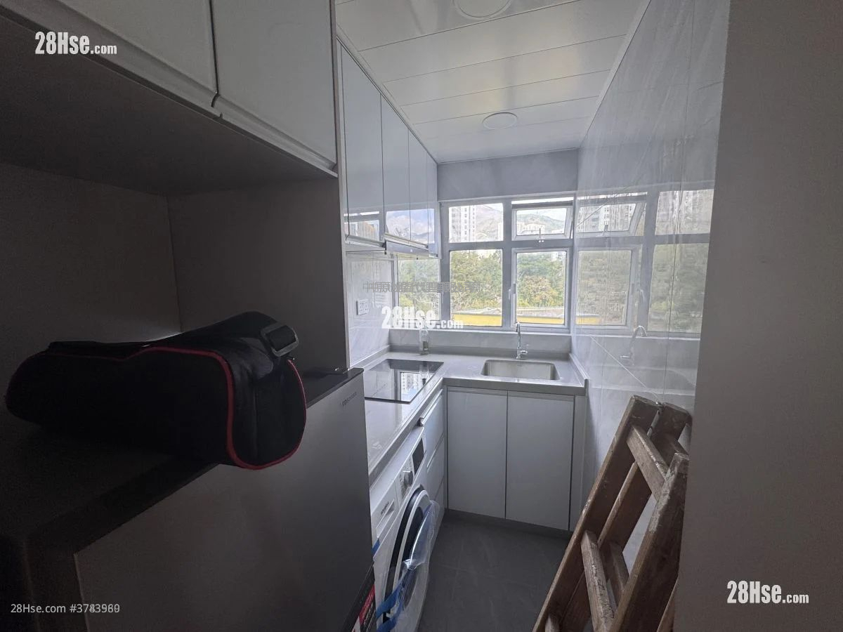 豪辉花园 售盘 3 房 , 1 浴室 463 平方尺