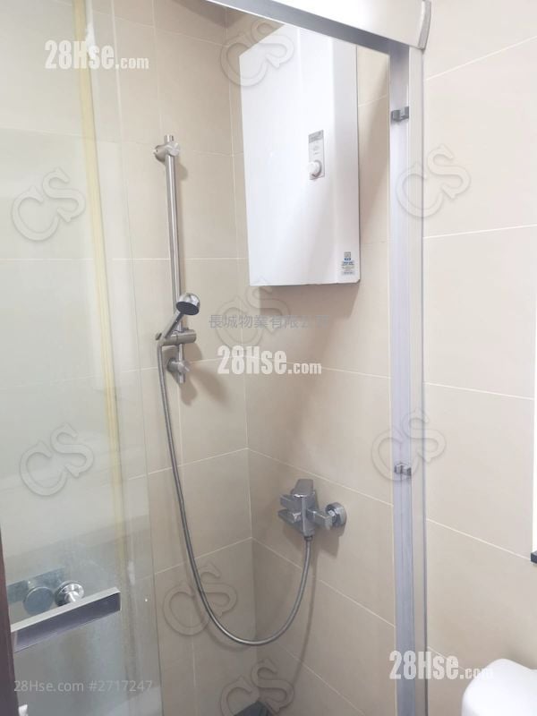 Nan Fung Sun Chuen Sell 2 Bedrooms , 1 Bathroom 391 ft²