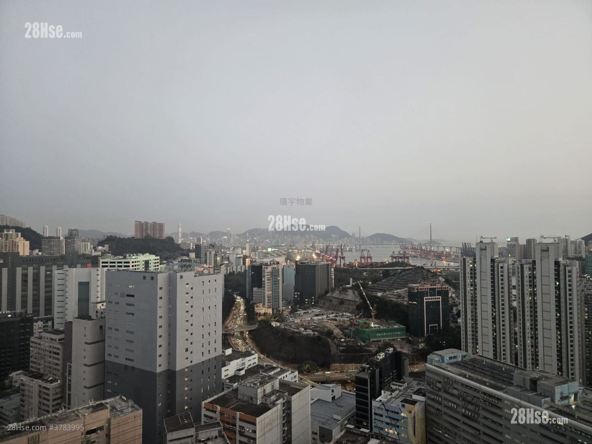 Chelsea Court Sell 2 Bedrooms , 1 Bathroom 479 ft²