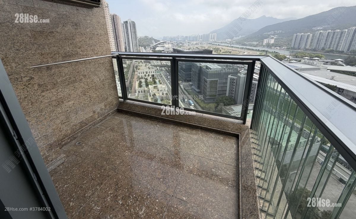 The Palazzo Rental 4 Bedrooms , 3 Bathrooms 1,461 ft²