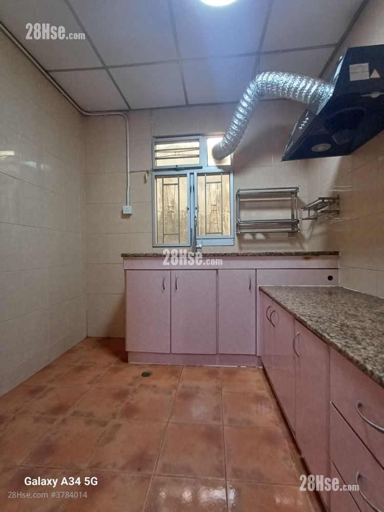 白田新村 租盘 2 房 , 1 浴室 250 平方尺