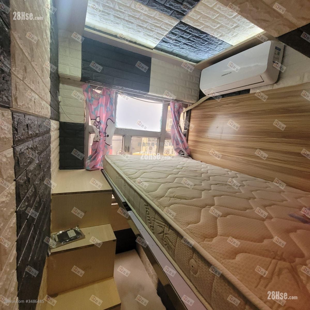 Cheung Hing Mansion Sell 2 Bedrooms , 1 Bathroom 256 ft²