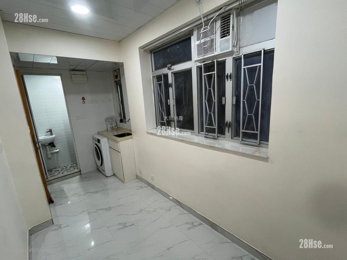 Prospect Building Rental Studio , 1 Bathroom