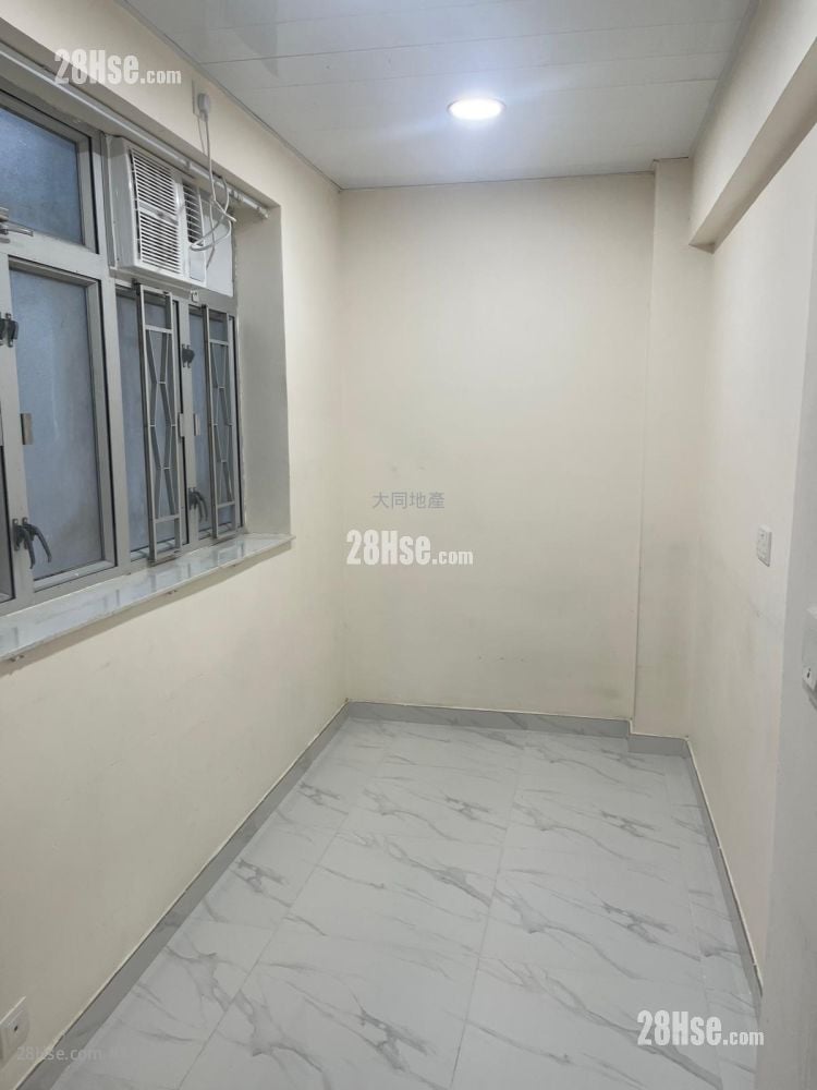 Prospect Building Rental Studio , 1 Bathroom