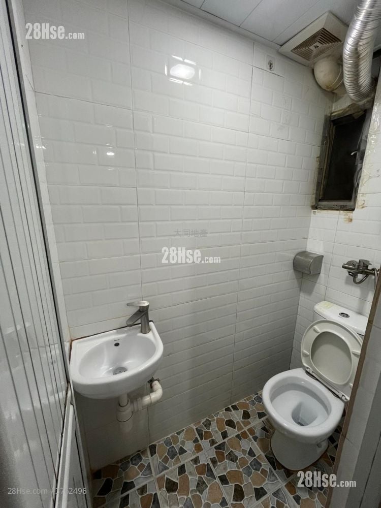Prospect Building Rental Studio , 1 Bathroom