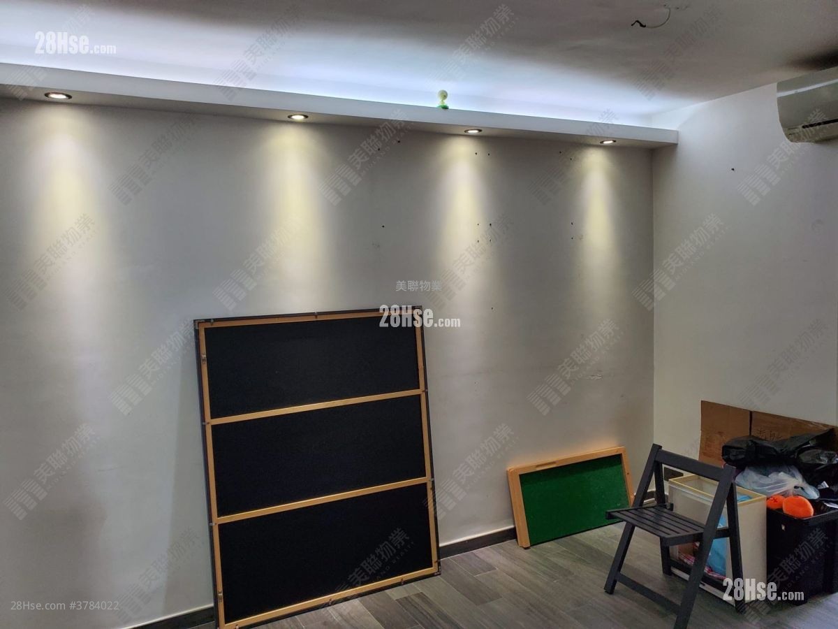 兆隆苑 售盘 2 房 , 1 浴室 385 平方尺