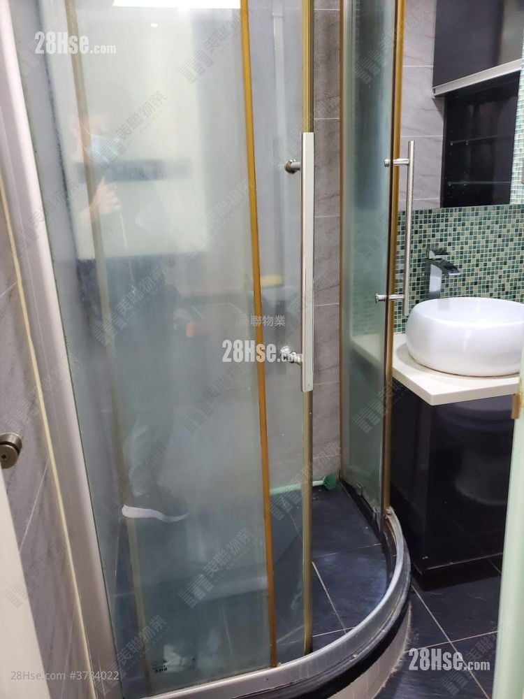 兆隆苑 售盘 2 房 , 1 浴室 385 平方尺