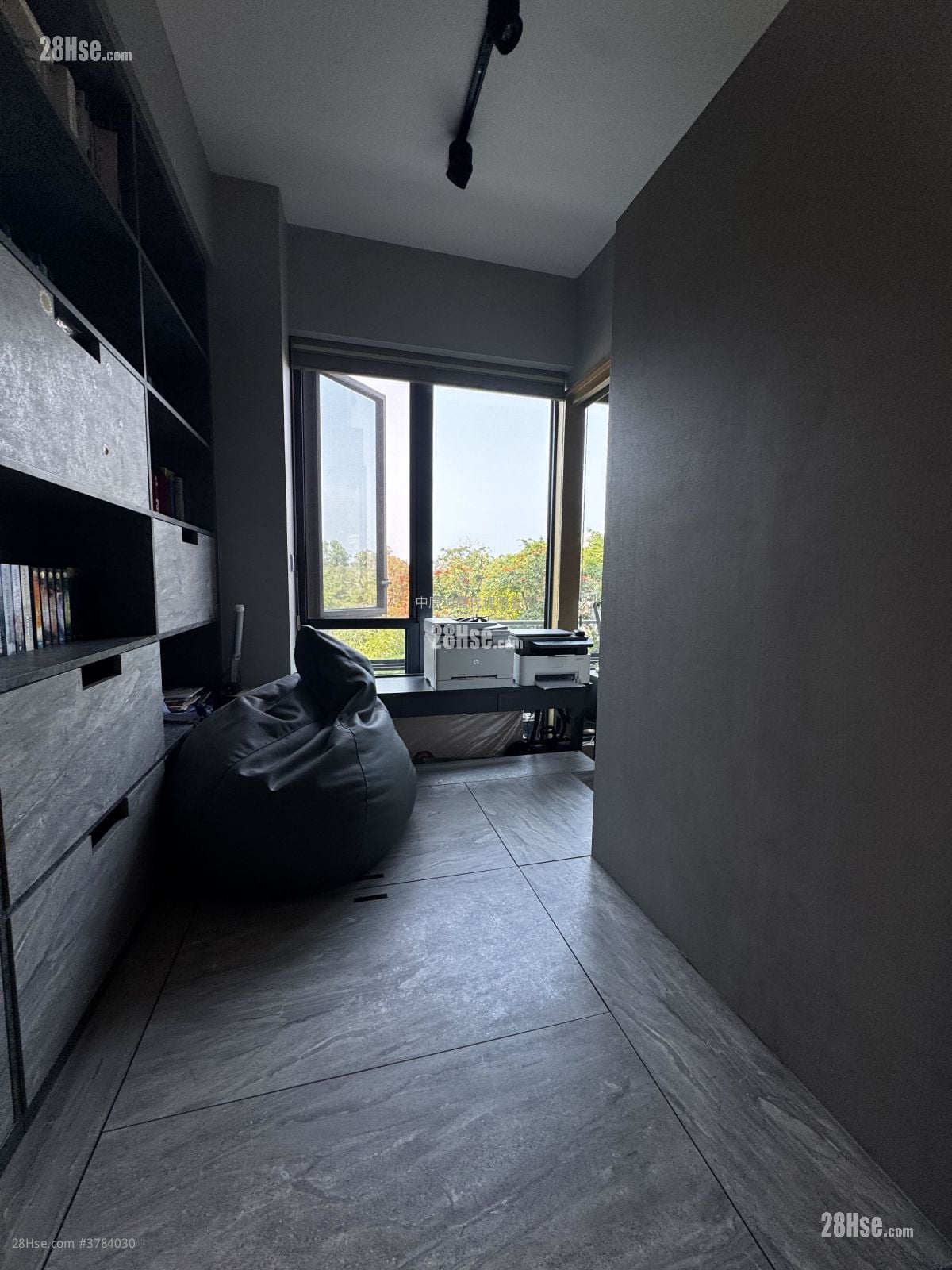 峻源 售盘 3 房 879 平方尺