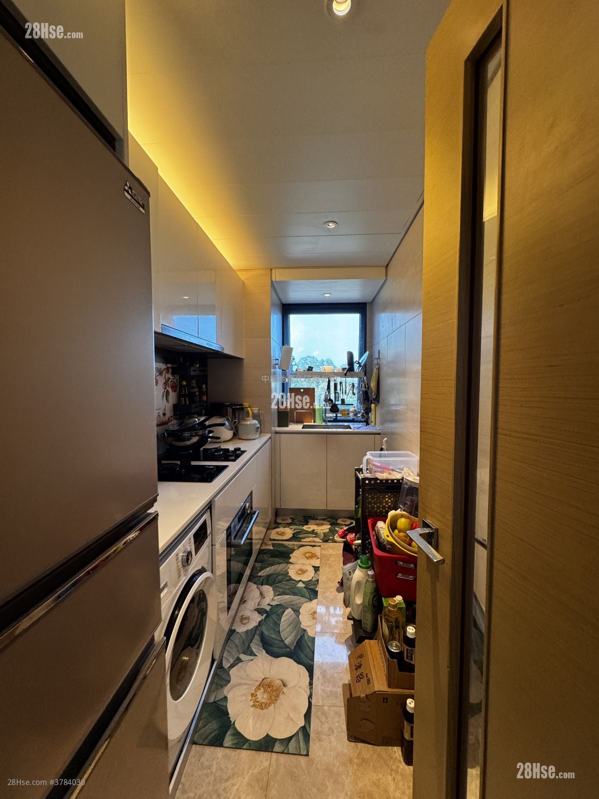 峻源 售盘 3 房 879 平方尺