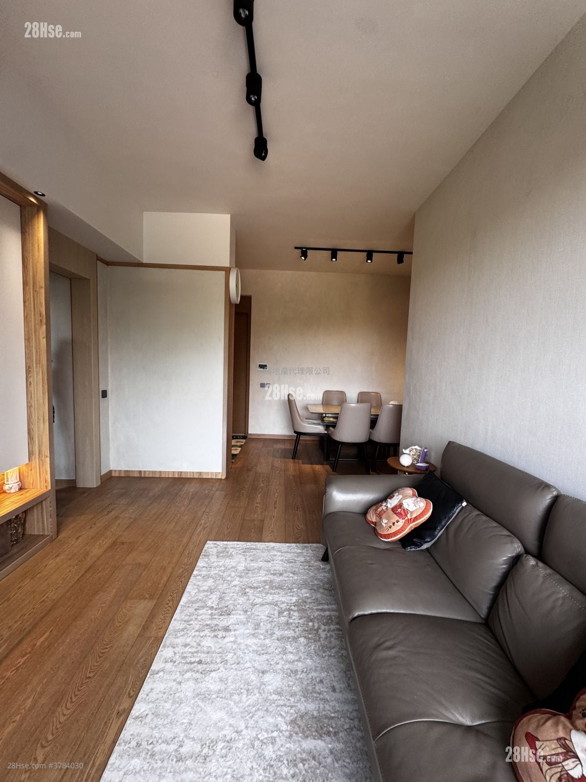 峻源 售盘 3 房 879 平方尺