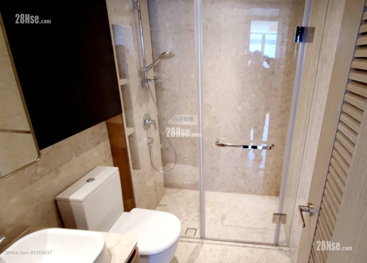 Island Garden Rental 2 Bedrooms , 1 Bathroom 485 ft²