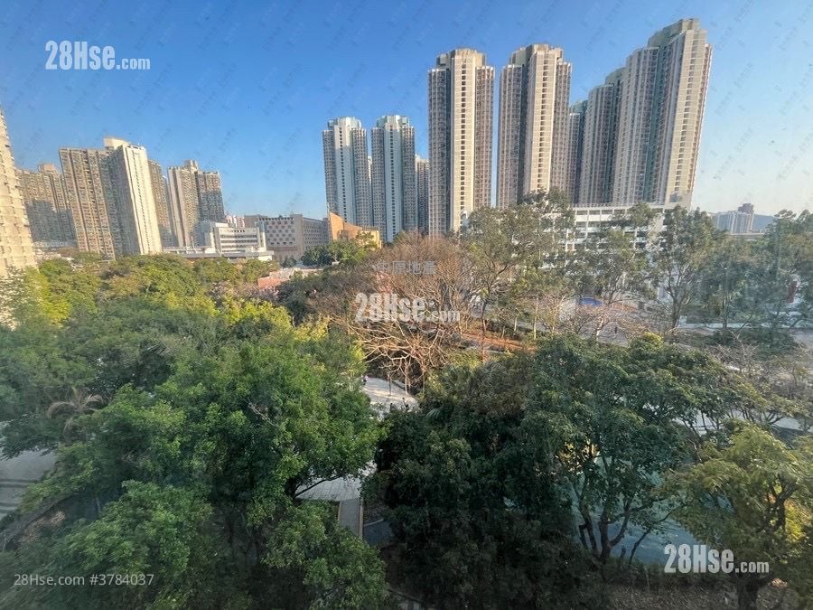 嘉湖山庄 售盘 2 房 448 平方尺