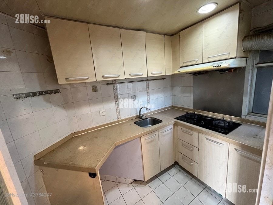 嘉湖山庄 售盘 2 房 448 平方尺