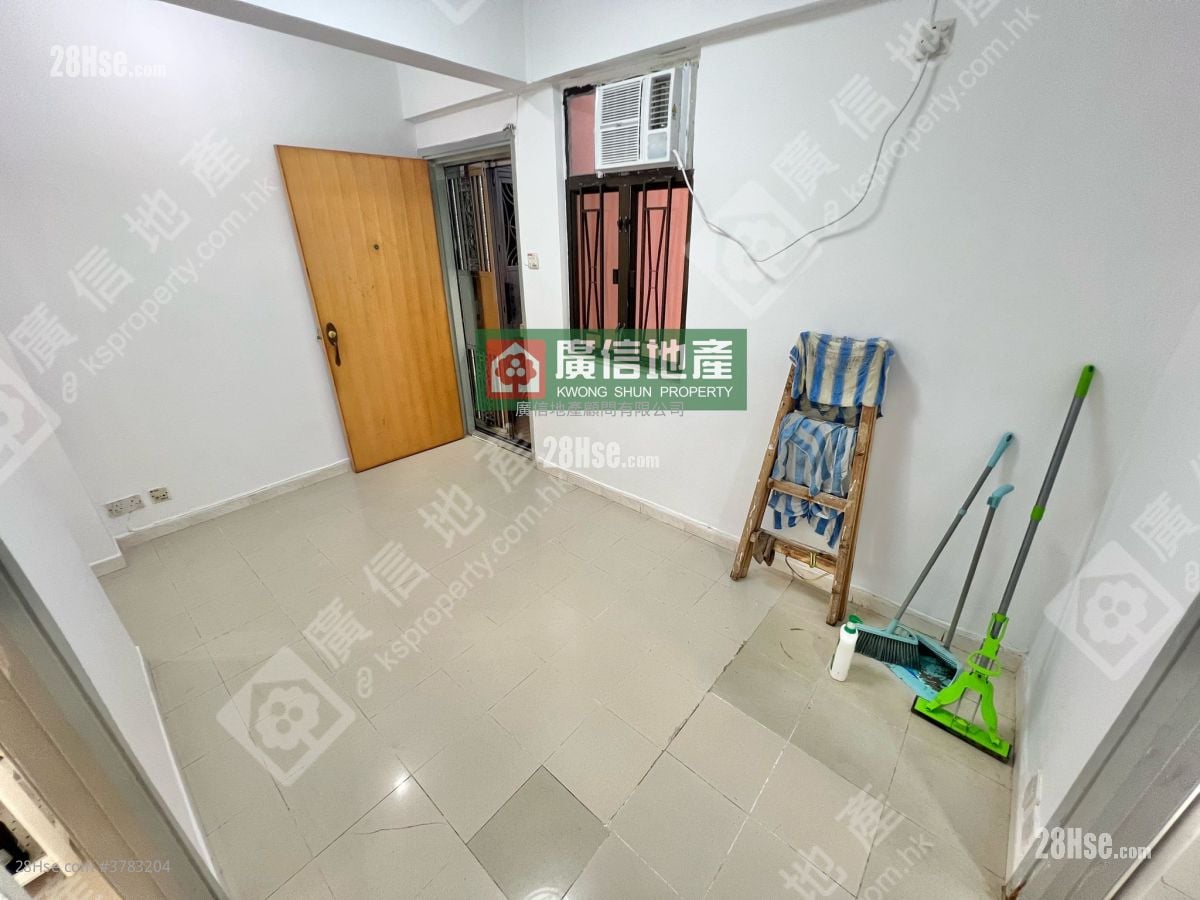 顺景大厦 租盘 2 房 , 1 浴室 253 平方尺