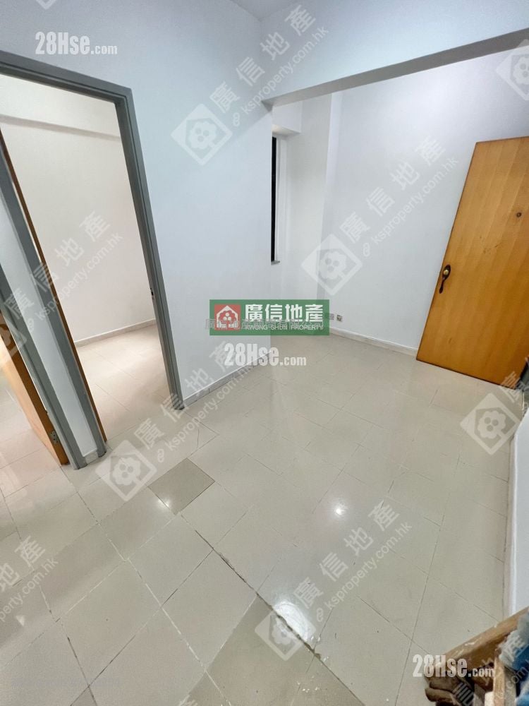 顺景大厦 租盘 2 房 , 1 浴室 253 平方尺
