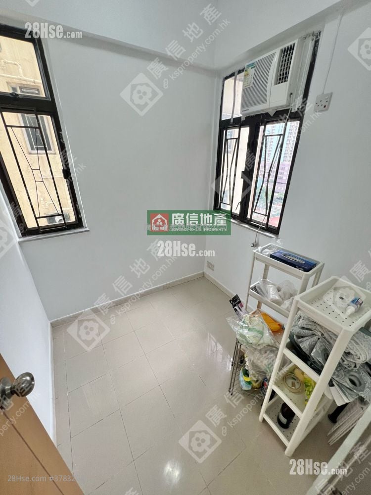 顺景大厦 租盘 2 房 , 1 浴室 253 平方尺