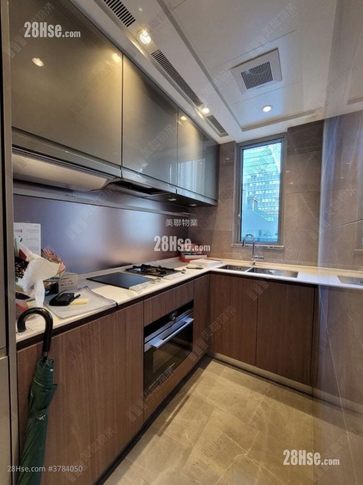 Mayfair By The Sea 8 Sell 3 Bedrooms , 2 Bathrooms 694 ft²