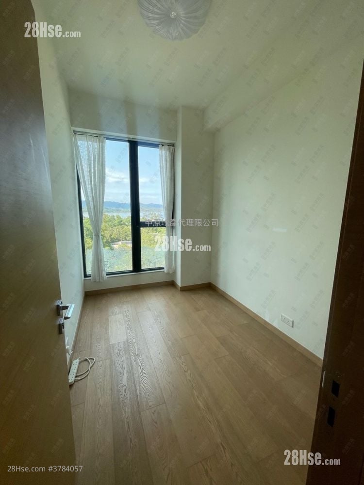 峻源 租盘 1,194 平方尺