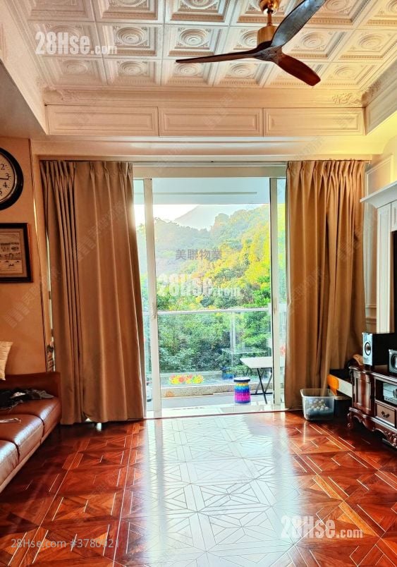 Peak One Sell 3 Bedrooms , 3 Bathrooms 1,087 ft²