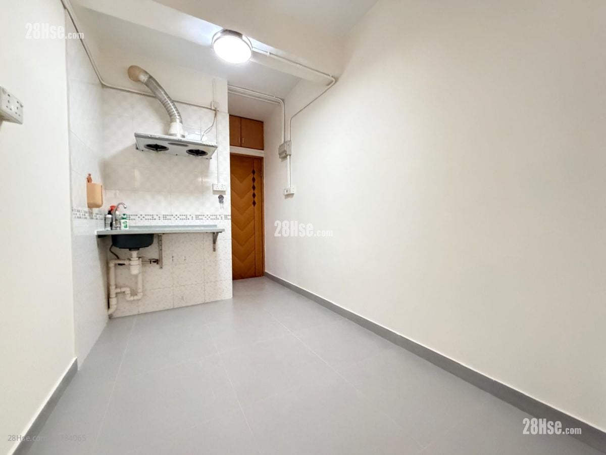 Man Ying Building Rental 1 Bedroom , 1 Bathroom 100 ft²