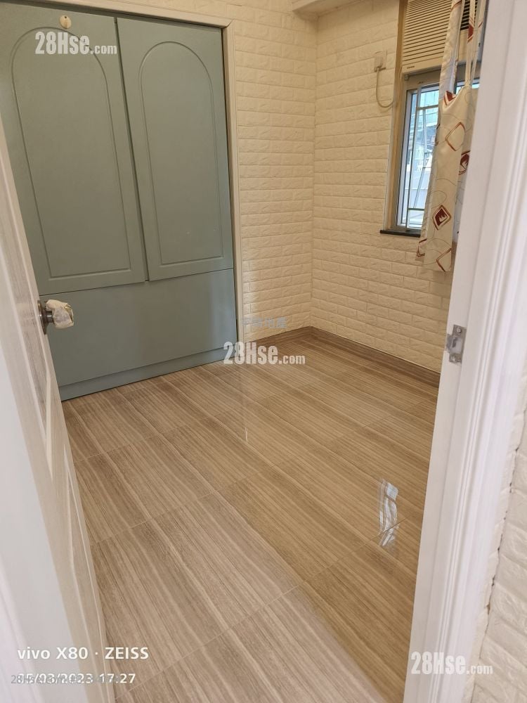 Wonder Building Sell 2 Bedrooms , 1 Bathroom 362 ft²