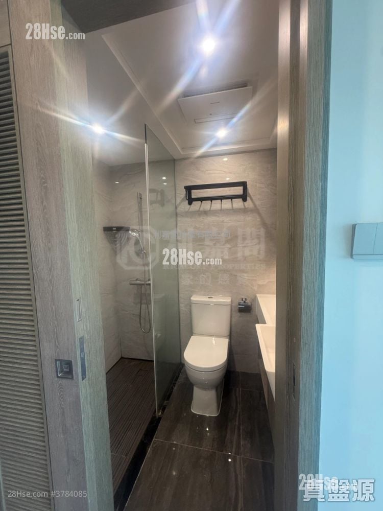 映日湾 售盘 243 平方尺