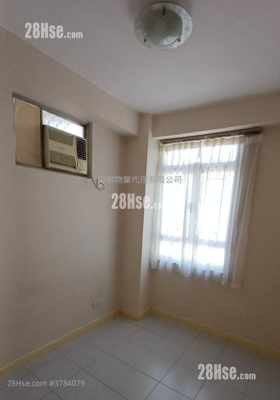 Carado Garden Sell 2 Bedrooms , 1 Bathroom 428 ft²