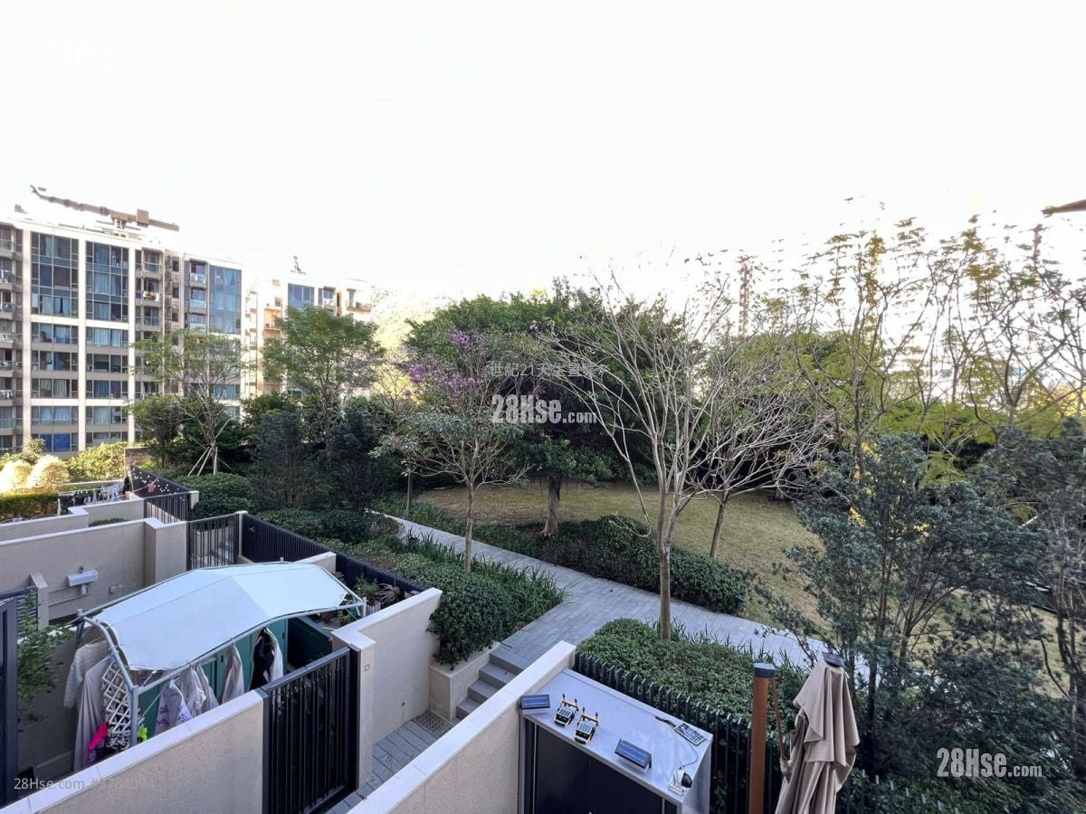 OMA OMA 售盘 4 房 , 3 浴室 1,019 平方尺