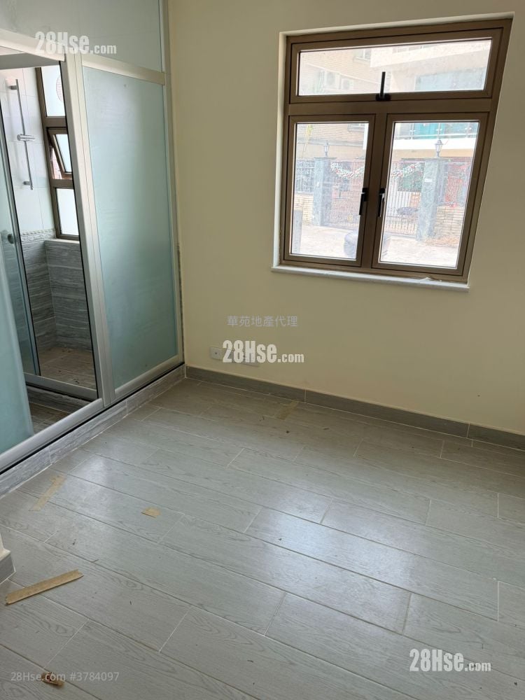 Village Sell 3 Bedrooms , 1 Bathroom 700 ft²