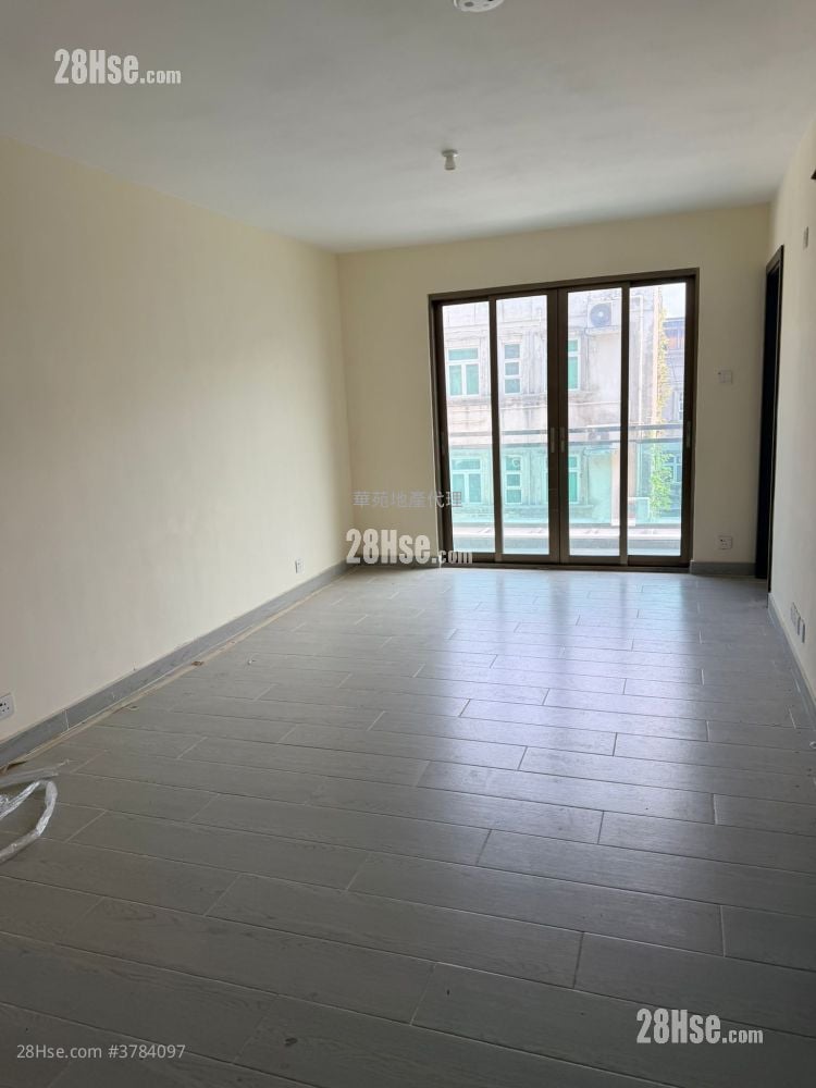 Village Sell 3 Bedrooms , 1 Bathroom 700 ft²