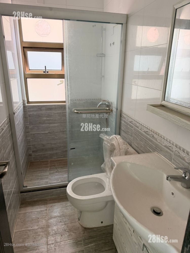 Village Sell 3 Bedrooms , 1 Bathroom 700 ft²