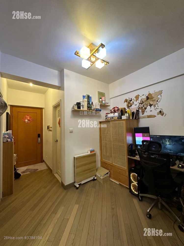 The Prominence Sell 1 Bedroom , 1 Bathroom 335 ft²