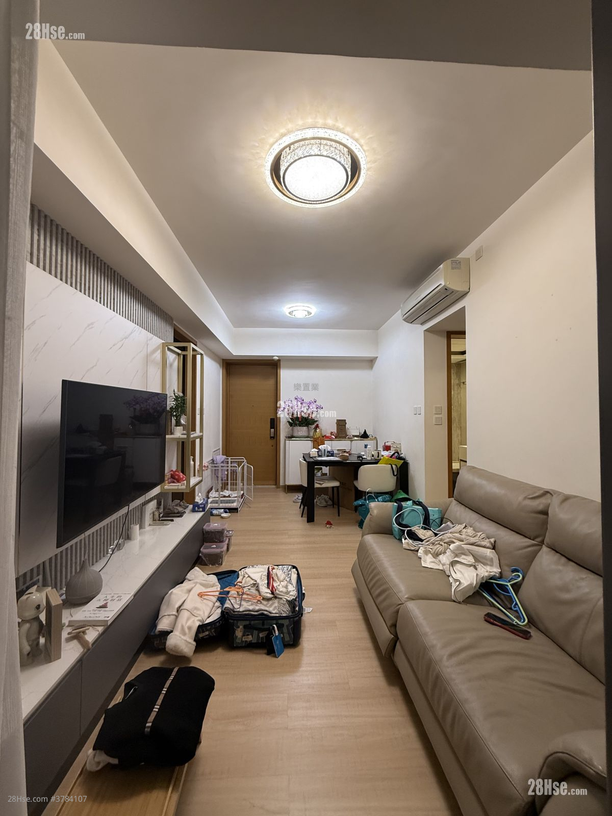 One Kai Tak(I) Sell 2 Bedrooms , 1 Bathroom 525 ft²