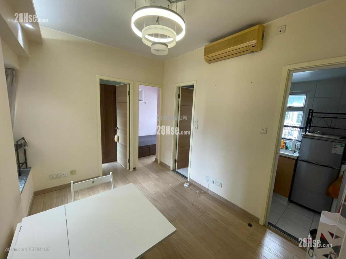 City Regalia Sell 2 Bedrooms , 1 Bathroom 305 ft²