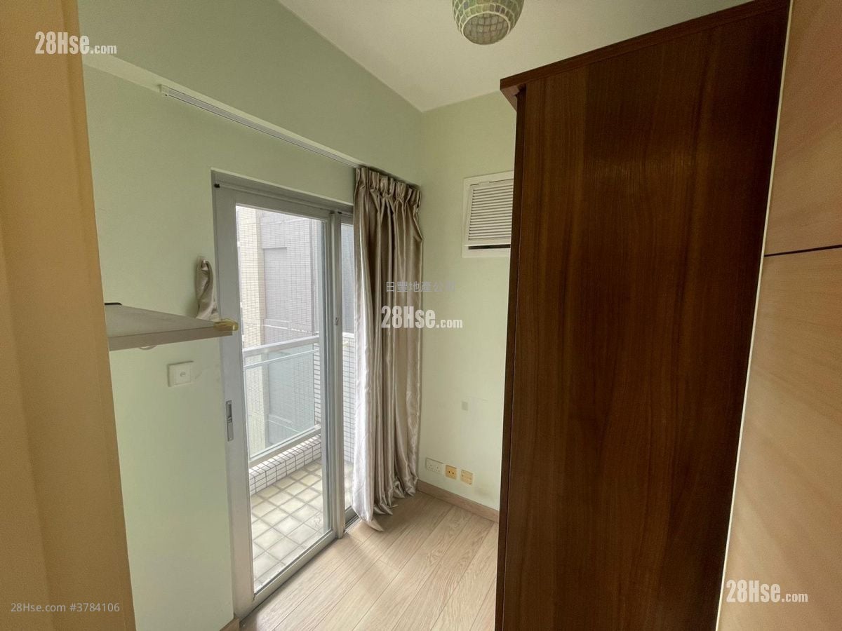 City Regalia Sell 2 Bedrooms , 1 Bathroom 305 ft²