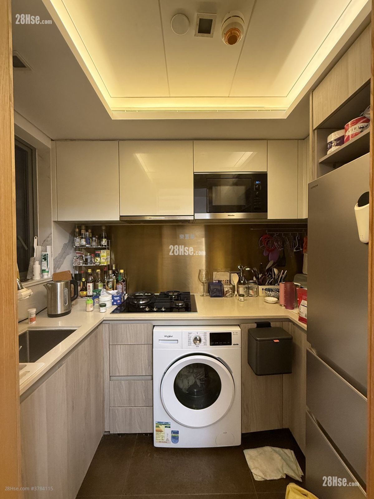 One Kai Tak(I) Rental 2 Bedrooms , 1 Bathroom 525 ft²