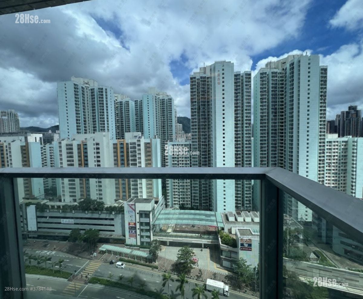 Cullinan West Sell 1 Bedroom 349 ft²