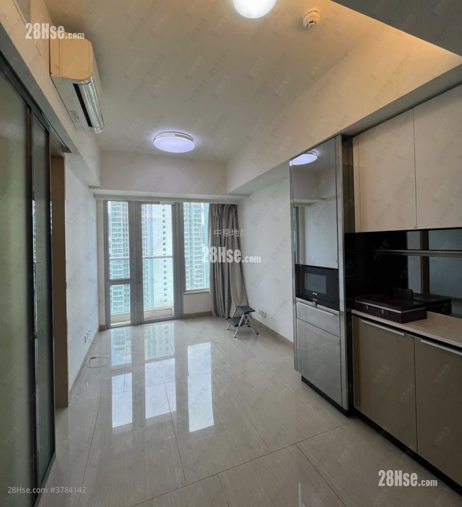 Cullinan West Sell 1 Bedroom 349 ft²