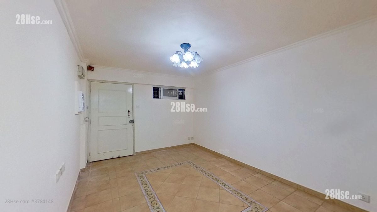 living room: Tai Foo House Rental 1 Bedroom , 1 Bathroom 312 ft²