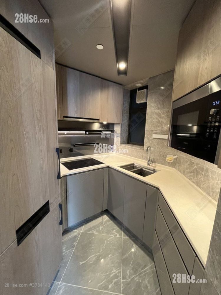 晋海 租盘 2 房 , 1 浴室 489 平方尺