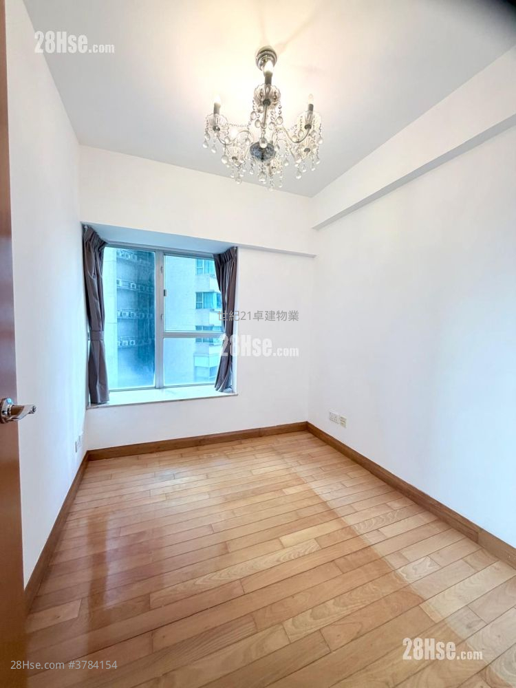 The Waterfront Sell 3 Bedrooms , 2 Bathrooms 943 ft²