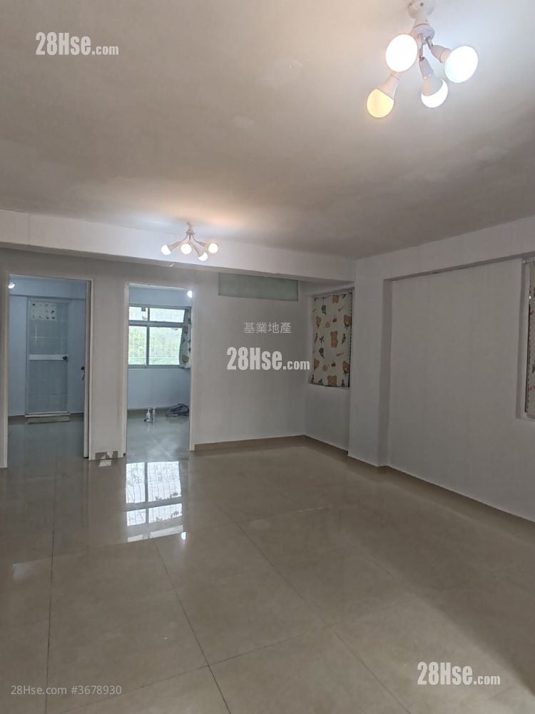 村屋 售盘 3 房 700 平方尺