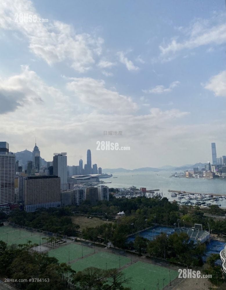 Chuang's-On-The-Park Sell 3 Bedrooms , 1 Bathroom 530 ft²