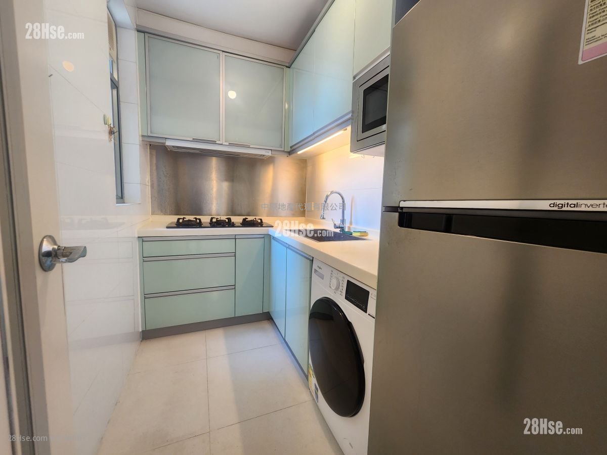 蓝天海岸 租盘 2 房 , 1 浴室 539 平方尺