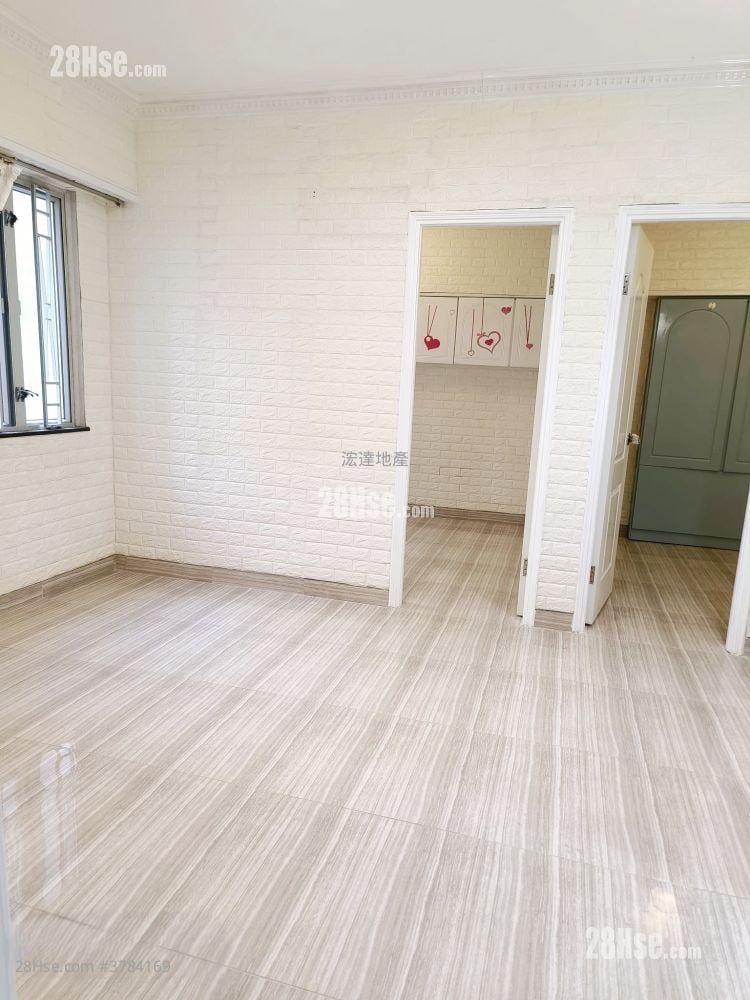 Wonder Building Sell 2 Bedrooms 362 ft²