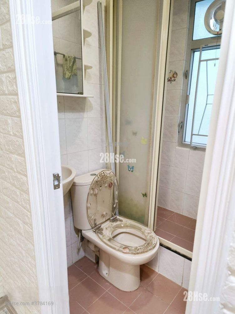 Wonder Building Sell 2 Bedrooms 362 ft²