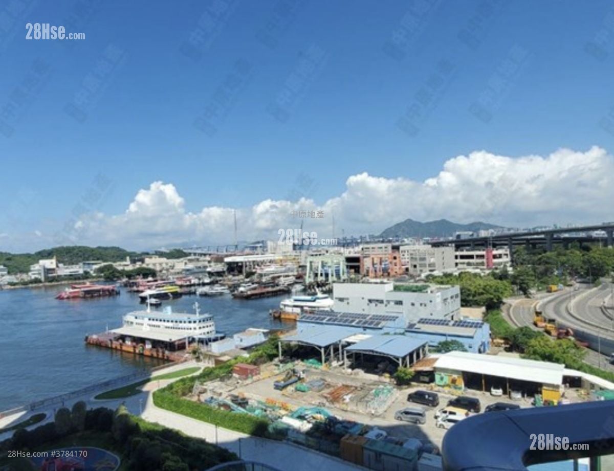 Grand Victoria Sell 2 Bedrooms 448 ft²