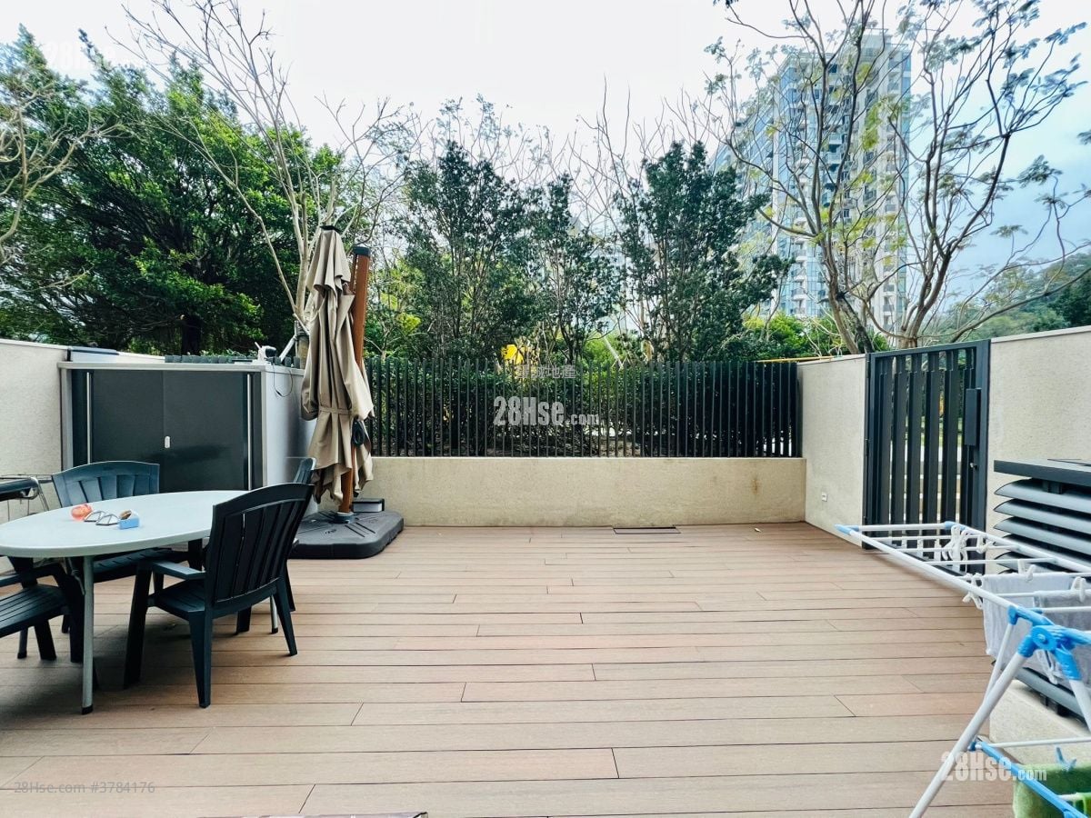 OMA OMA 售盘 4 房 , 3 浴室 1,019 平方尺